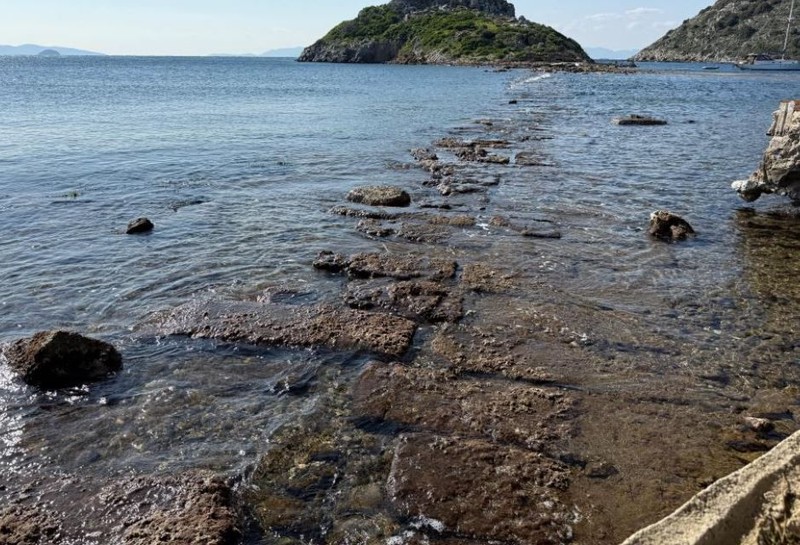 Bodrum'da tam 3 bin 500 yıldan bu yana aynı yerde duruyordu. Yeniden ortaya çıktı. Halk görmek için bölgeye gitti - Resim: 2