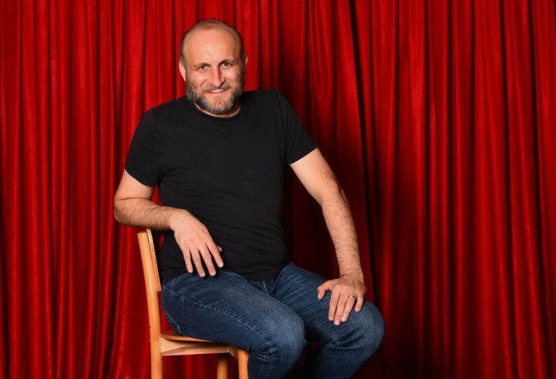 Ünlü oyuncu Çetin Altay'dan şaşırtan hamle! Sahneye çıkmaya hazırlanıyor - Resim: 3