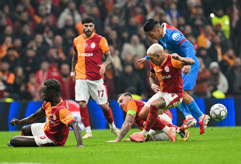 Galatasaray’dan çifte transfer bombası! 30 milyon euroluk yıldız bitti, diğeri yolda! Taraftarlar çok sevinecek - Resim: 9