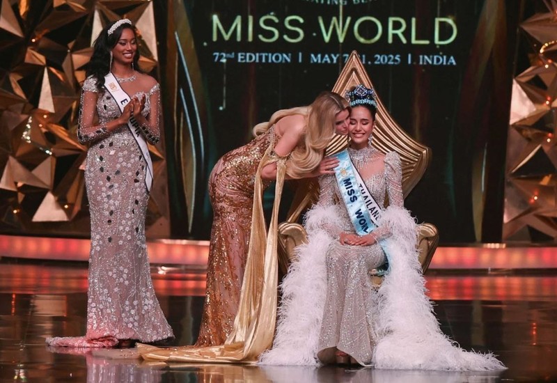 İdil Bilgen de yarışıyordu! Miss World 2025'in kazananı belli oldu! İşte dünyanın en güzel kadını - Resim: 1