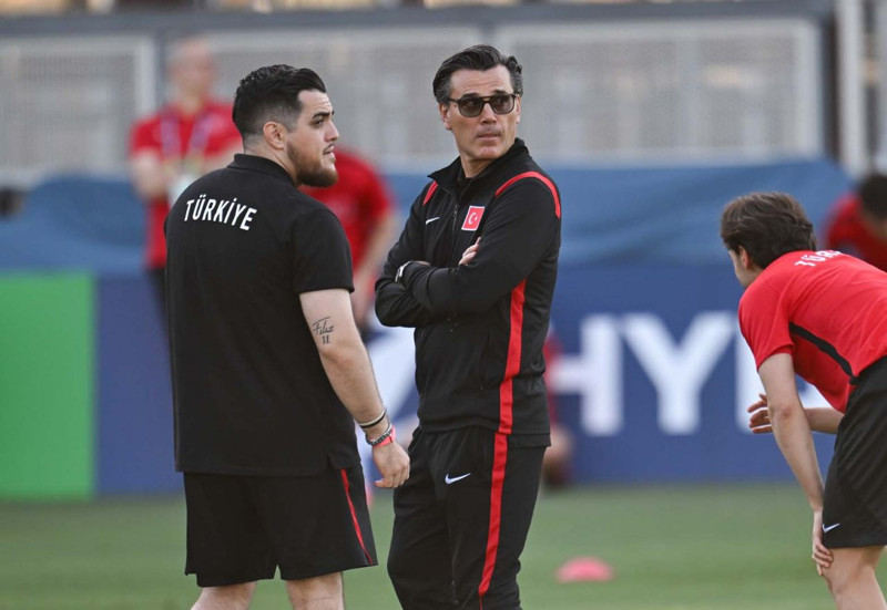 A Milli Takım, Paraguay maçına kilitlendi! Montella’dan 2 isimle özel görüşme! - Resim: 4