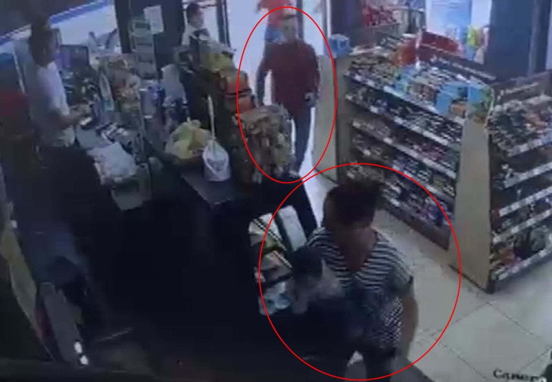 Kucağındaki bebeğe aldırmadan eski eşini bıçaklamıştı... O cani hakkında karar! - Resim: 1