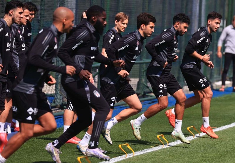 Performansıyla mest etmişti! Transfer için Beşiktaş’ın yine kapısını çaldılar! Serdal Adalı 5 milyon eurodan tek kuruş inmedi - Resim: 2
