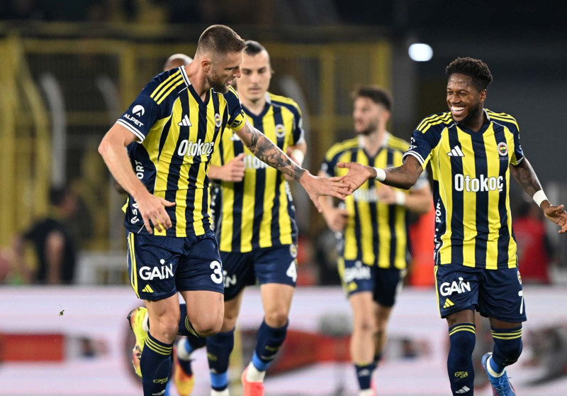 Fenerbahçe yönetiminden futbolculara tarihi prim müjdesi! Benfica galibiyetine servet dağıtılacak! - Resim: 6