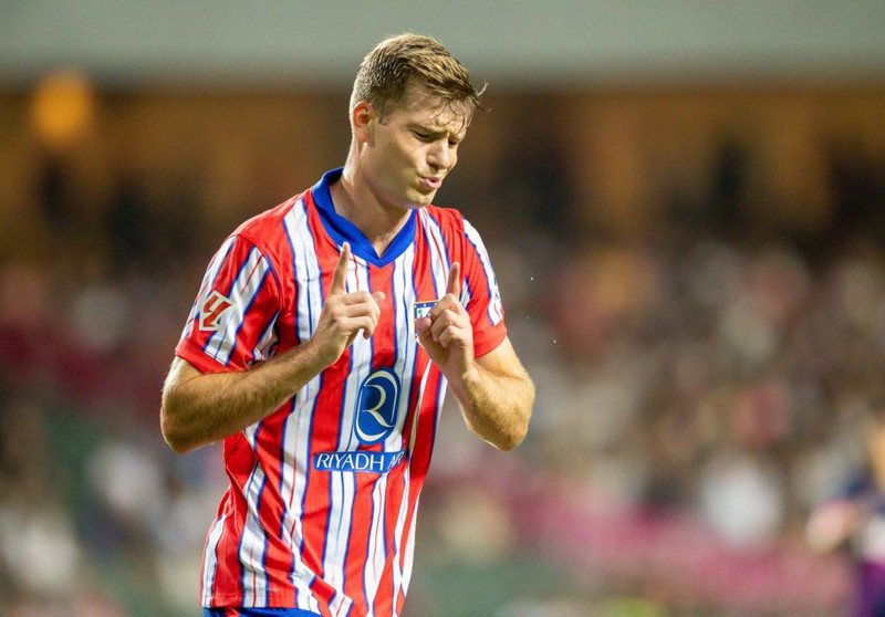 Golcü transferini Sadettin Saran bitirecek! İspanyollar 32 milyon euroluk yıldızı duyurdu! Fenerbahçeliler havalimanına akın edecek - Resim: 12