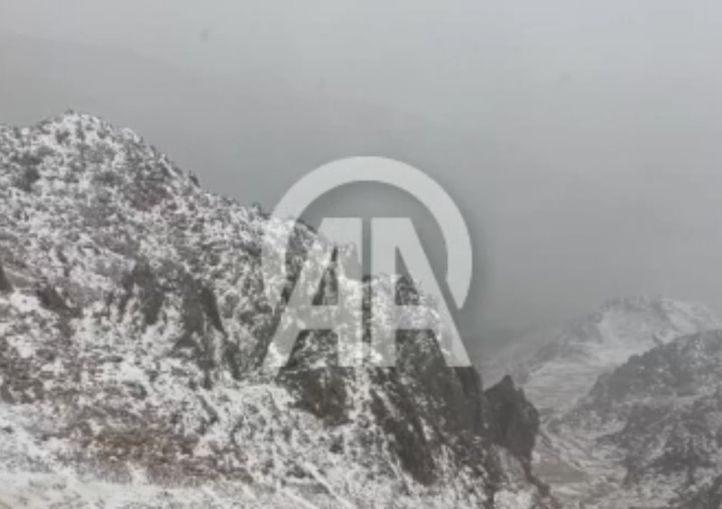Antalya'da 2 bin 365 metre rakımlı dağ zirvesinde sürpriz doğa olayı! Yetkililer bile şaştı kaldı Türkiye için hayret verici - Resim: 3