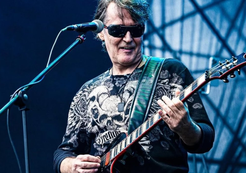 Ünlü gitarist hayatını kaybetti! Dostları acı haberle yıkıldı - Resim: 3