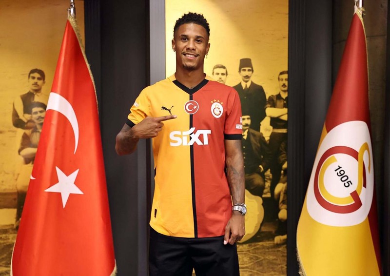 Galatasaray transferi için 9 milyon euro ödemişti! Yıldız futbolcu sırra kadem bastı! Ocak ayından beri ortada yok! - Resim: 4