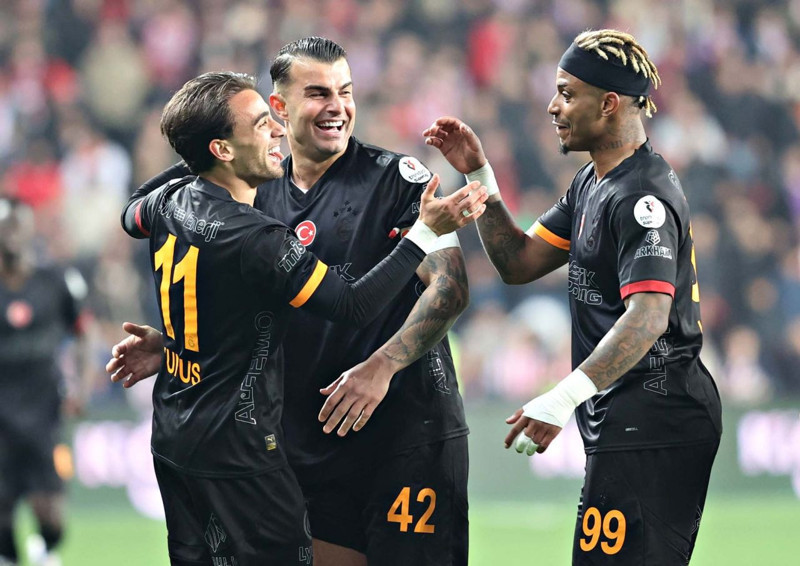 Galatasaray, Gabriel Sara’nın bonservisini belirledi! Rekor bedelle tarihe geçecek - Resim: 2