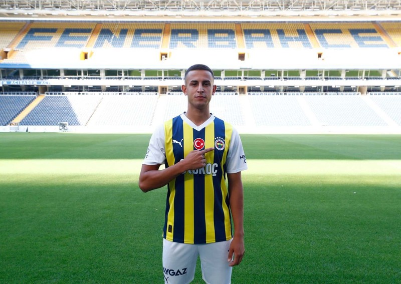 Fenerbahçe’den devre arası gidecek ilk futbolcu belli oldu! Hangi takıma gideceğini Ali Koç seçecek! - Resim: 5