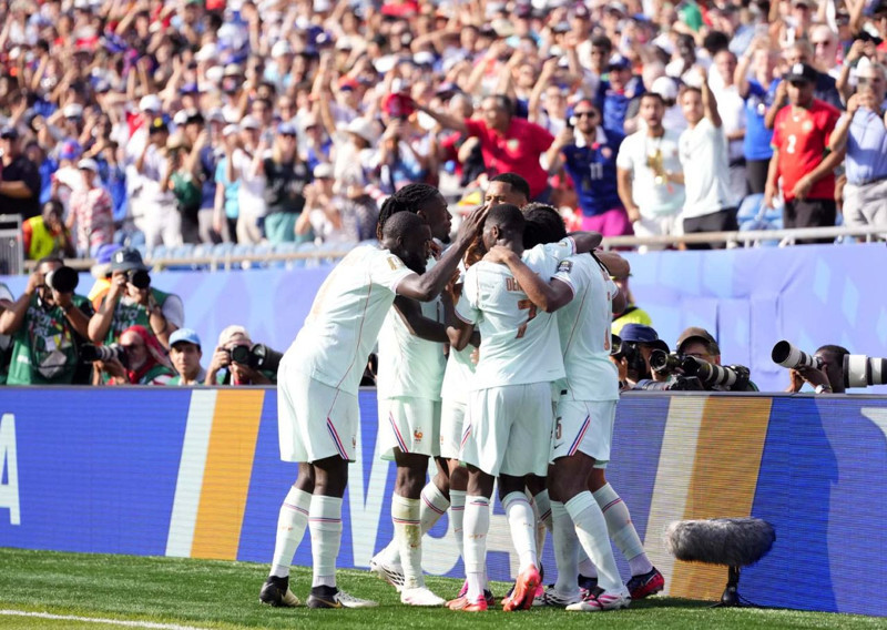 Mbappe Dünya Kupası’nda tarihe geçti! Fransa, Fas’ı 6 dakikada devirdi, apolet söktü - Resim: 5