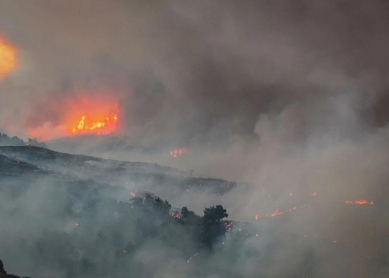Çanakkale'de alevler saatler sonra kontrol altında - Resim: 5