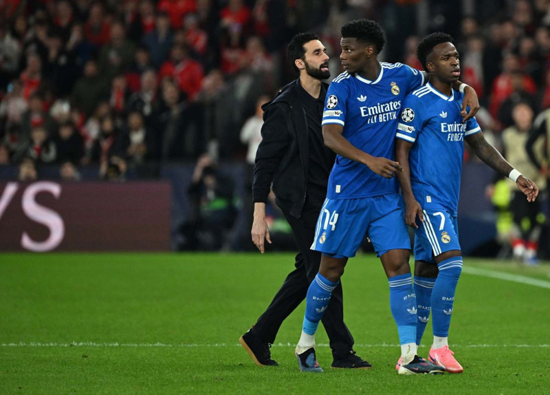 Benfica- Real Madrid maçında ırkçılık iddiası! Ortalık karıştı: Vinicius Junior sahayı terk etti! Söylenen söz ortaya çıktı - Resim: 2