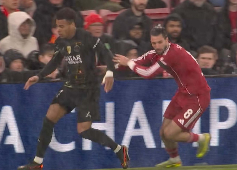 Anfield’de "sakatlık" laneti! Noa Lang’tan sonra bir yıldız daha sakatlandı! - Resim: 3