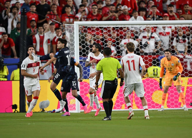 Paraguay maçı için şok başvuru! TFF’nin talebi FIFA’dan döndü - Resim: 2
