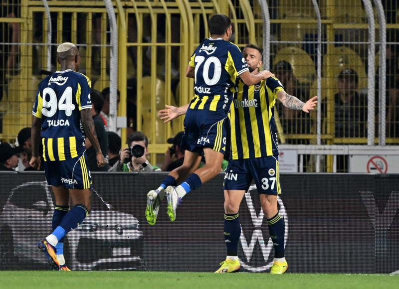 Fenerbahçe yönetiminden futbolculara tarihi prim müjdesi! Benfica galibiyetine servet dağıtılacak! - Resim: 7