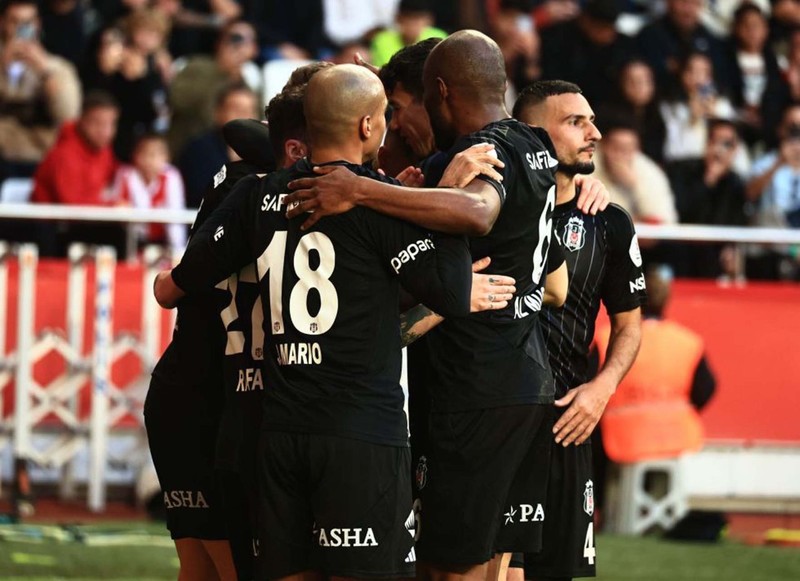 Solskjaer’in prensine transfer kancası! İngiliz devi Beşiktaş ile görüşmelere başladı! Konuşulan bonservis 15 milyon sterlin! - Resim: 2