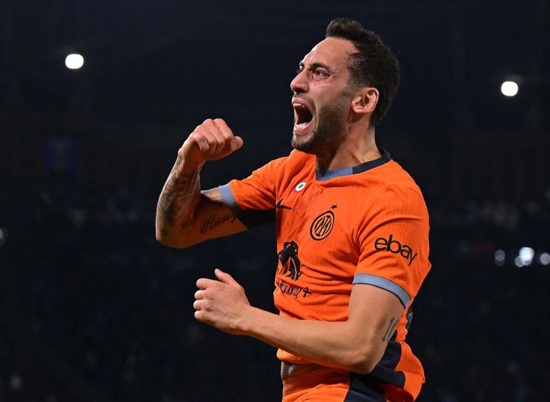 Galatasaraylılar yolunu gözlüyordu! Hakan Çalhanoğlu'ndan olay transfer kararı! - Resim: 2