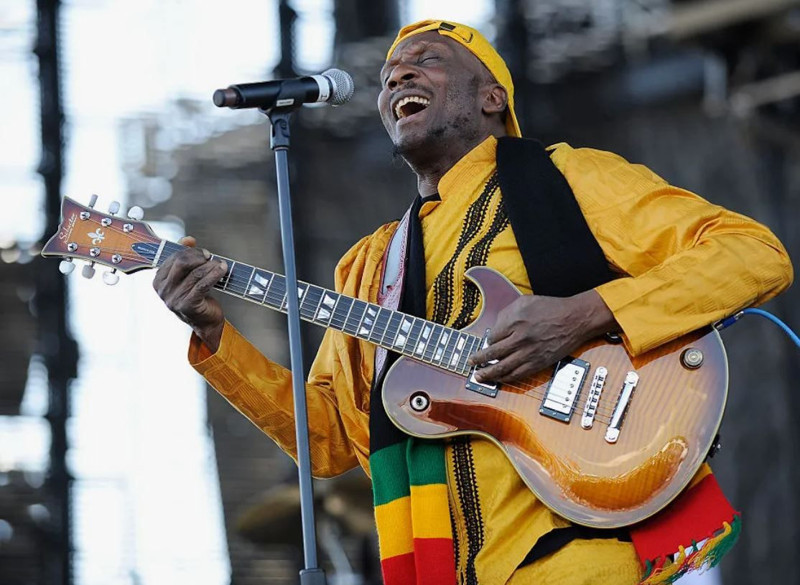 Zatürre ile mücadele ediyordu! Ünlü şarkıcı hayatını kaybetti - Resim: 5