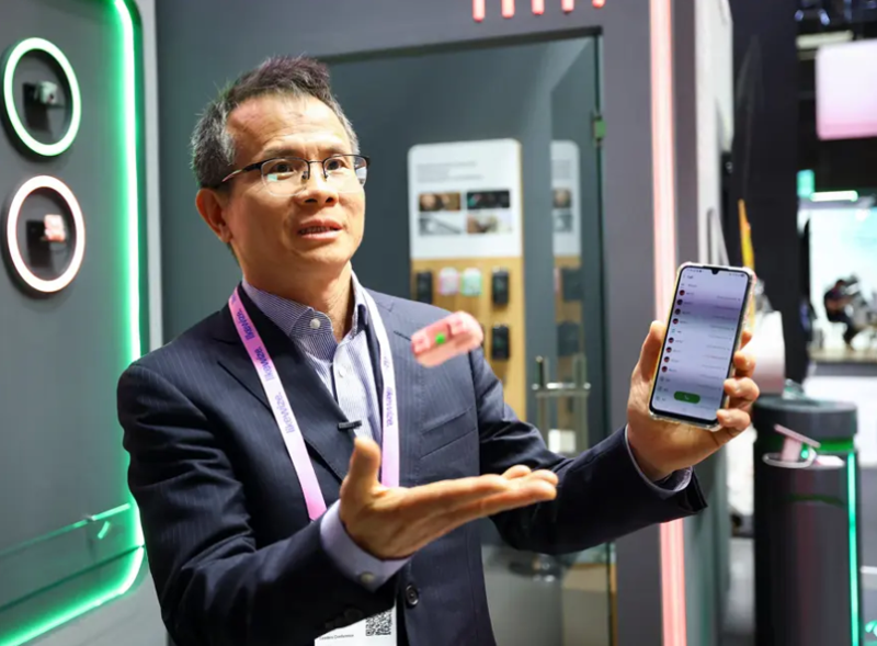 Evcil hayvan sahiplerine müjde! Can dostlar için akıllı telefonlar geliyor - Resim: 5