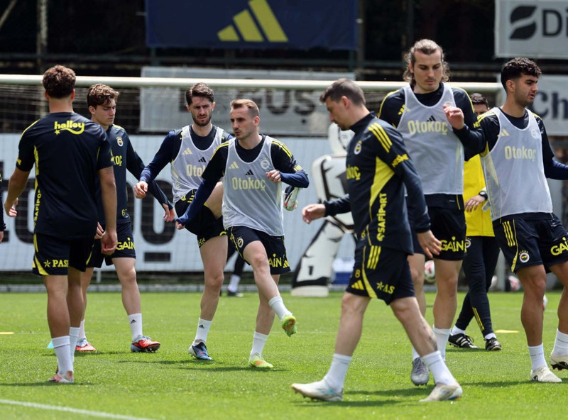 Fenerbahçe’ye yıldız futbolcudan kötü haber! Ameliyat olursa sezonu kapatacak - Resim: 2