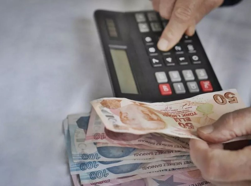 Emekli vatandaşlar 1000 TL'lik Ramazan İkramiyesi beklerken milyonlarca emekliye kötü haber! 12 bin 500 TL'lik emekli maaşı da iptal edilecek - Resim: 4