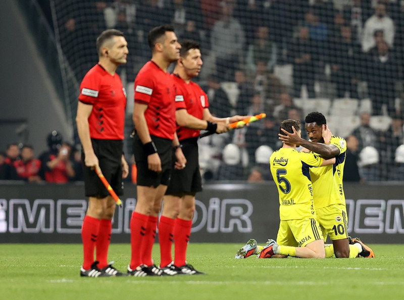 Fenerbahçe yenilgisi bardağı taşırdı! Beşiktaş’ta “yönetim istifa” sesleri - Resim: 11