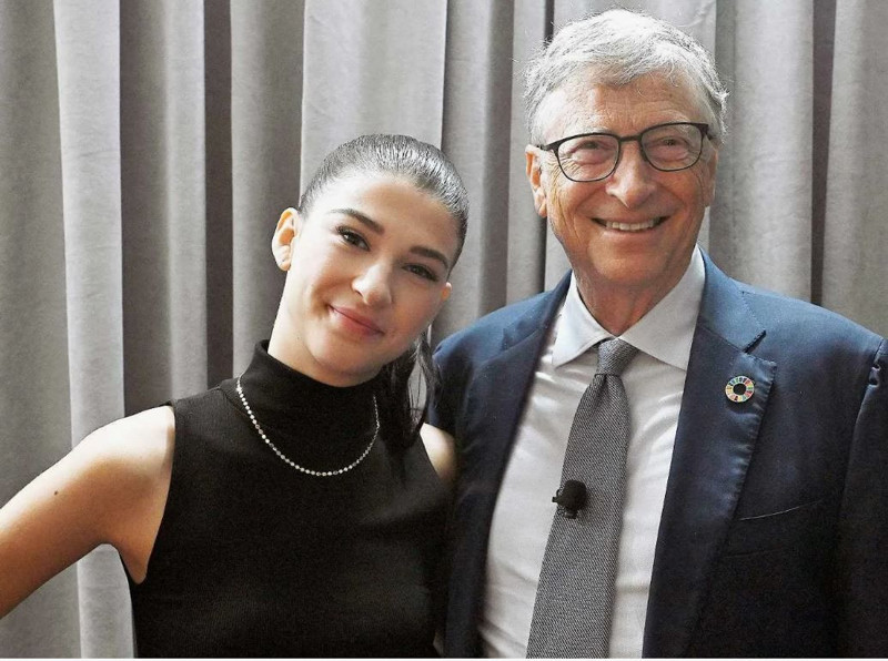 Sır gibi saklıyordu! Bill Gates'in kızı babasının hastalığını yanlışlıkla ifşa etti! - Resim: 3