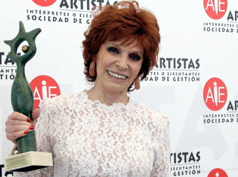 Ünlü şarkıcıdan kahreden haber! Huzurevinde boğularak öldürüldü - Resim: 4