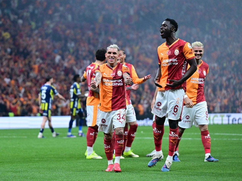 Aşk acısına yenildi! Galatasaray’ın yıldızından ayrılık kararı! “Türkiye’den uzaklaşmak istiyor” - Resim: 4