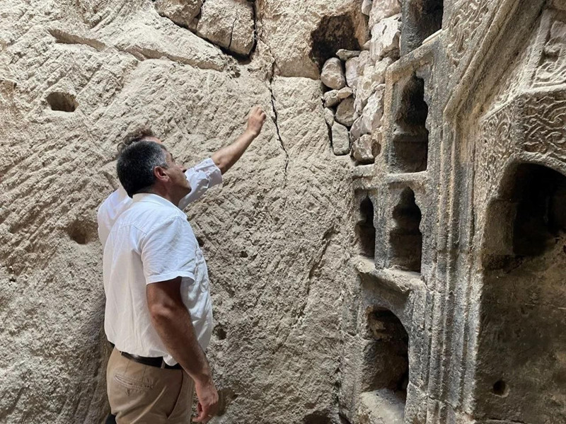 Nevşehir'de odunlukta temizlik yaparken keşfedildi! 600 yıllık tarih ortaya çıktı - Resim: 3