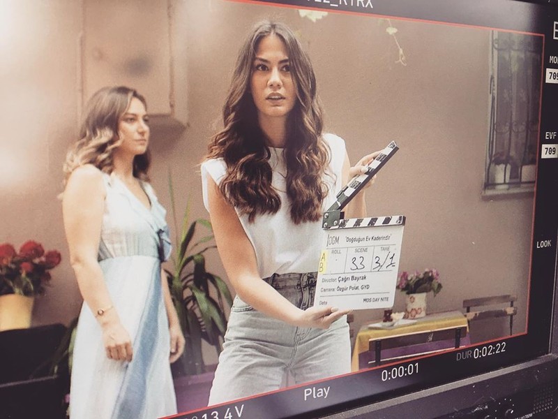 Demet Özdemir Instagram'dan bu fotoğrafı paylaştı! - Resim: 13