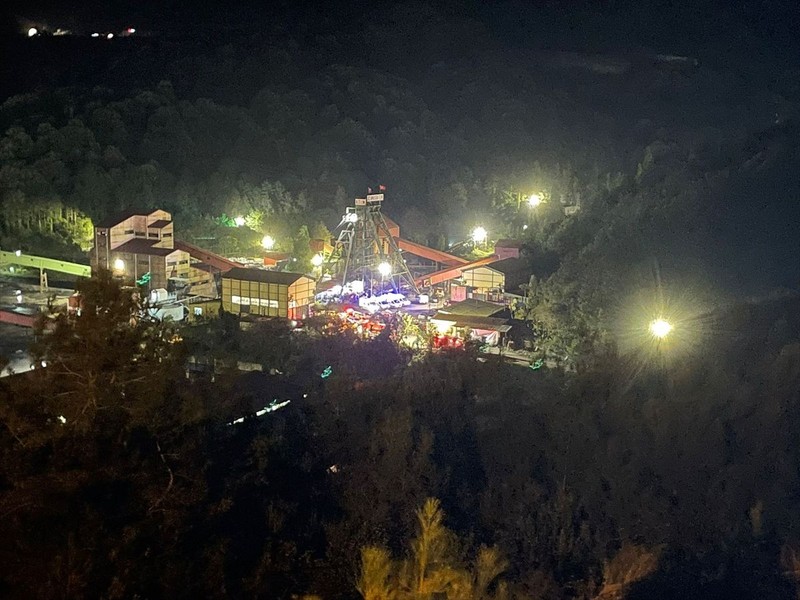 Bartın Amasra'da maden ocağında patlama! Ailelerin endişeli bekleyişi sürüyor: İşte bölgeden fotoğraflar... - Resim: 5