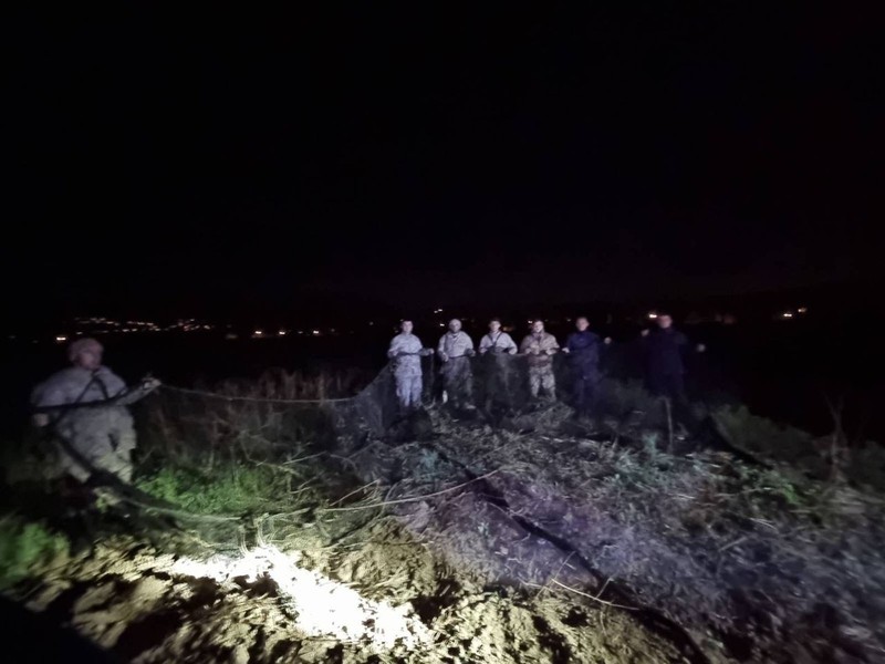Van'da 1.000 kilogramı doğaya jandarma eşliğinde yeniden salındı.... 1000'lercesi kurtulur kurtulmaz doğanın her yerine dağıldı - Resim: 2