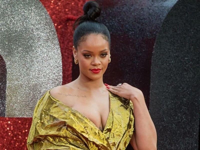 Üçüncü kez anne olacağını duyurmuştu! Ünlü şarkıcı Rihanna'dan bakıcı sorusuna şaşırtan cevap - Resim: 1