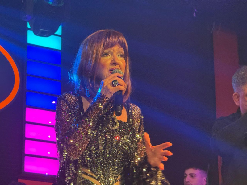 Gülden Karaböcek'ten yıllar sonra gelen şoke eden itiraf! "Bomba ihbarı olduğunu düşündüm" diyerek ilk kez açıkladı - Resim: 4