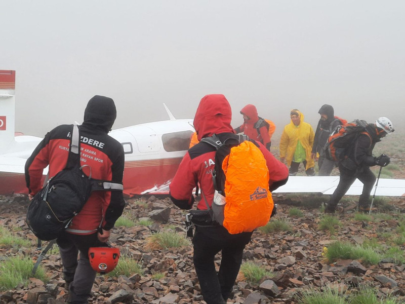 Kaçkar Dağı'nda düşen uçakla ilgili dikkat çeken detay! Yolcu pilotu uyarmış - Resim: 2