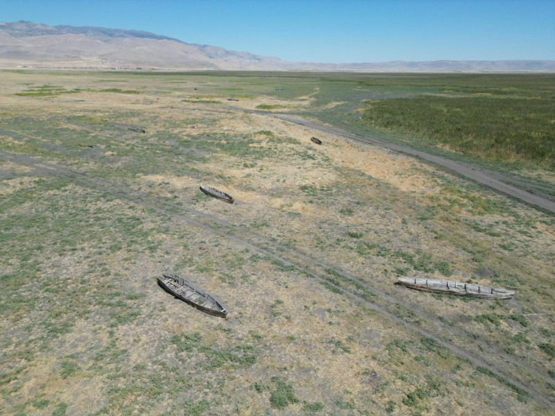 Afyonkarahisar’da çevre felaketi büyüyor, kuraklık Eber Gölü’nü yok olma noktasına getirdi - Resim: 2