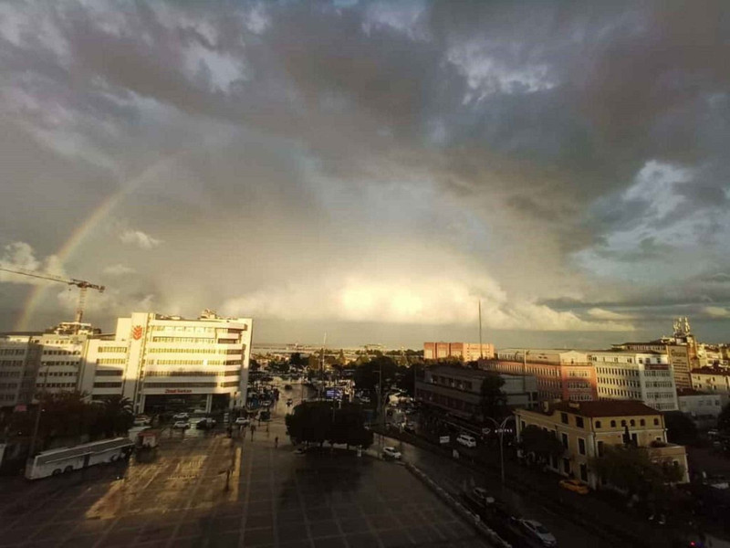 Samsun’da sağanağın ardından ortaya çıkan gökkuşağı görsel şölen sundu - Resim: 1