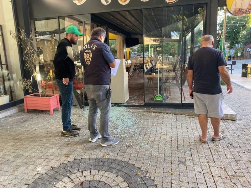 Emlakçıda silahlı çatışma! Ölü ve yaralılar var - Resim: 6