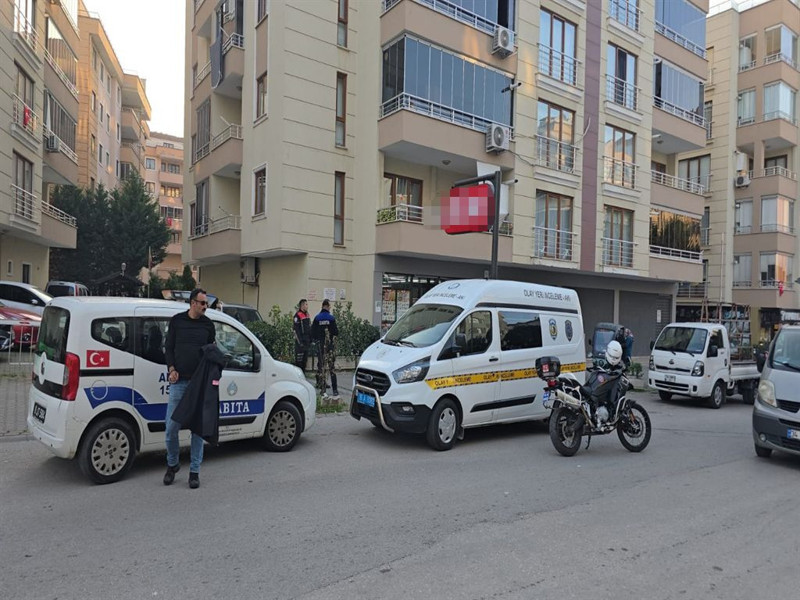 Eski koca dehşet saçtı! Göğsünden bıçakladı, polisi arayıp teslim oldu - Resim: 2