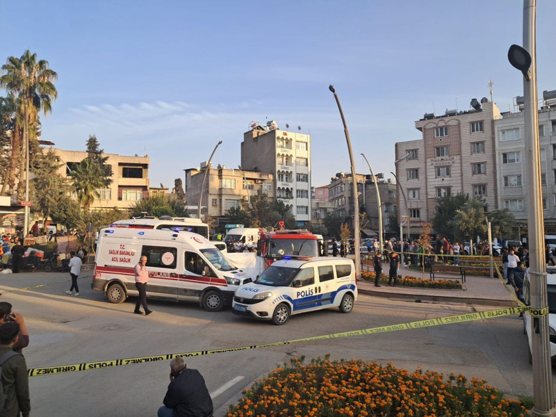 Halk otobüsünün çarptığı yaya hayatını kaybetti - Resim: 3