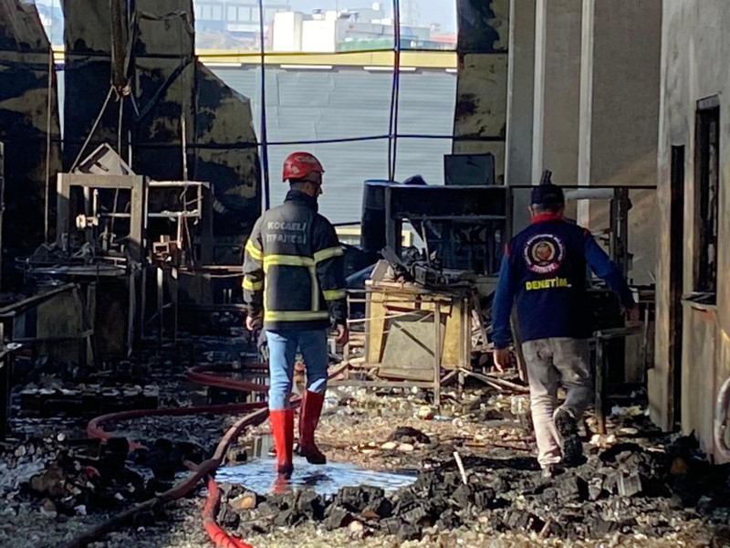 6 kişiye mezar olan facianın tanığı: "İçerde çocuklar ve kadınlar bağırıyordu" - Resim: 5