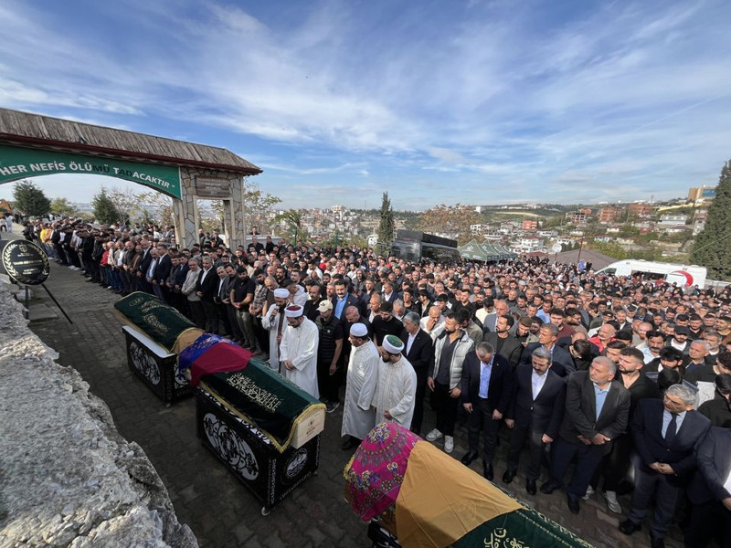 Kocaeli'deki yangın faciası Türkiye'yi yasa boğmuştu! Hayatını kaybedenlere en acı veda! - Resim: 5