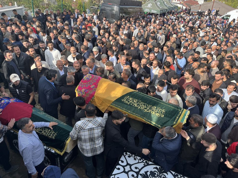 Kocaeli'deki yangın faciası Türkiye'yi yasa boğmuştu! Hayatını kaybedenlere en acı veda! - Resim: 3