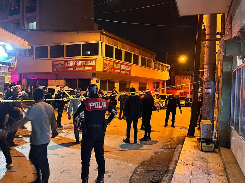 Aile kavgasında ölü ve yaralılar var! Çok sayıda gözaltı ve tutuklama - Resim: 1