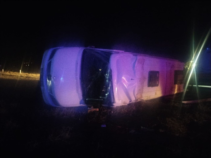 Minibüs yolcu otobüsüyle çarpıştı: Ölü ve yaralılar var! - Resim: 3