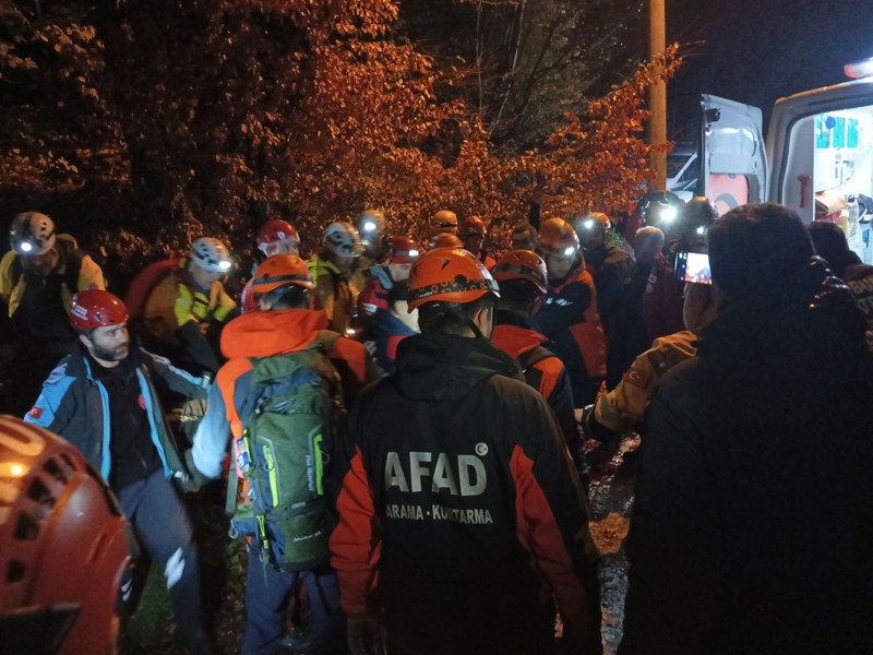 Doğa yürüyüşü felaketle bitti! Ölü ve yaralı var - Resim: 8