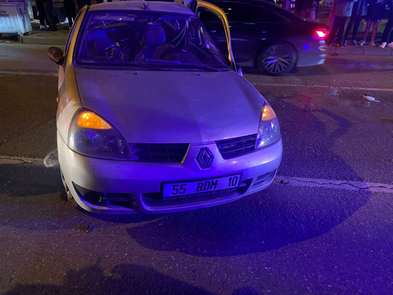 Samsun'da feci kaza! Otomobile arkadan çarpıp kaçtı: 2 uzman çavuş yaralı - Resim: 3