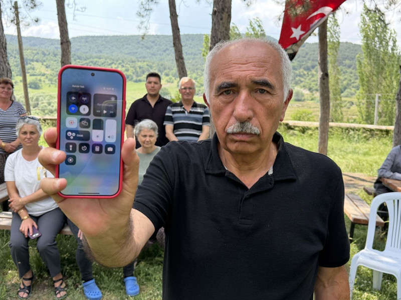 200 nüfuslu mahalle yıllardır çile çekiyor! Vatandaş isyanda! 7 noktada da sıfır! 'Eşime ulaşamayınca sokaklarda arıyorum' - Resim: 4